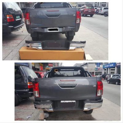 ตัวป้องกันกันชนท้ายรถยนต์สีดำโครเมี่ยม 218 * 24 * 17 ซม. สำหรับ Hilux Vigo 2004 - 2015