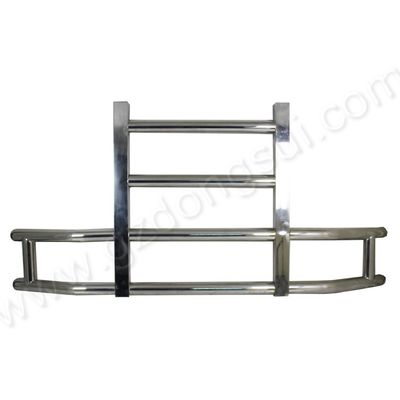ผู้ผลิต OEM ขายส่ง 304 S / S รถบรรทุก Deer Guard กันชนสำหรับ American Semi Big Truck Heavy Buty Body Parts