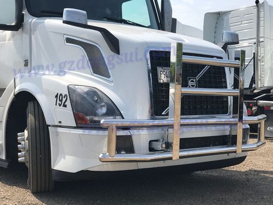 ผู้ผลิต OEM ขายส่ง 304 S / S รถบรรทุก Deer Guard กันชนสำหรับ American Semi Big Truck Heavy Buty Body Parts