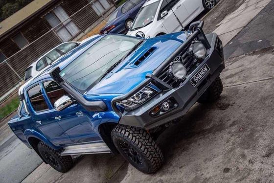 รถบรรทุกเหล็ก Bull Bar สำหรับ Navara Volkswagen Amarok Isuzu D-MAX / Ford Ranger