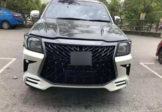 ผู้ผลิต OEM ขายส่งออโต้คาร์กันชนหน้ากระจังหน้าสำหรับ Toyota Hilux Rocco Update Lexus