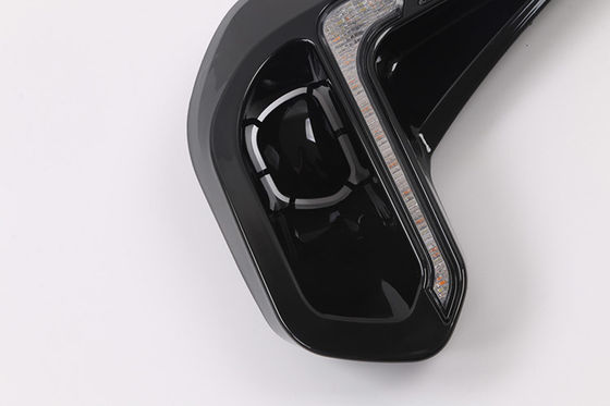 2021 ไฟตัดหมอก LED Daytime Running Light ความสว่างสูงสำหรับ Toyota Hilux Revo 2021