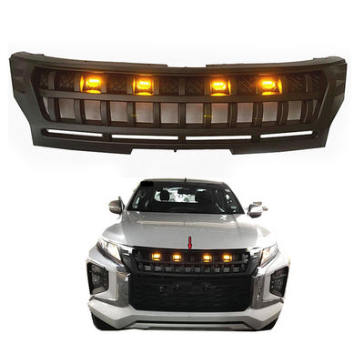 Mitsubishi Triton L200 กระจังหน้ารถยนต์ 4x4 Pick Up พร้อมไฟ