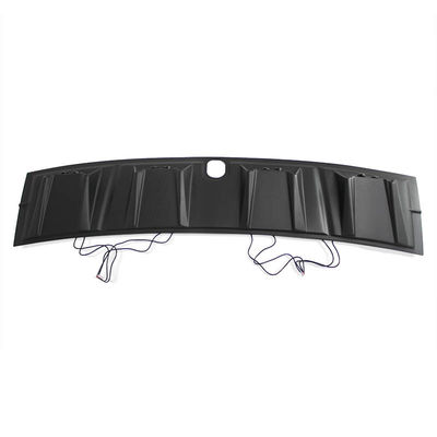 อุปกรณ์เสริมในรถยนต์ 4x4 พร้อมไฟ LED Matte Black ฝาครอบด้านบนด้านหน้าสปอยเลอร์หลังคารถ