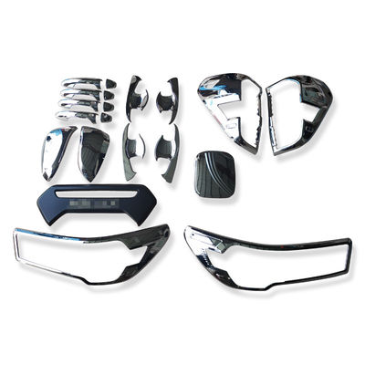 Sliver พลาสติก Chrome Full Set สำหรับ Toyota Hilux 2021