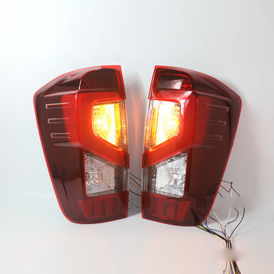 Factory Outlet Pick Up LED ไฟหน้าไฟท้ายสำหรับ Nissan Navara 2021 Auto Rear Accessories