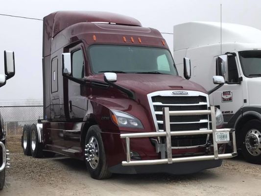 กันชนรถบรรทุกกึ่งพ่วง Dongsui Factory สำหรับ Freightliner Cascadia For Volvo International Prostar Kenworth Peterbilt Mack Pinnacle