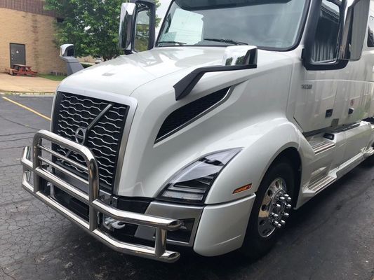 Anti Corrosion Truck Deer Guard Big Rig Deer Bumper Guard สำหรับ Freightliner Cascadia